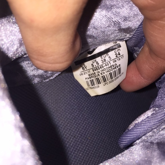 Nike Air Force ones - Picture 2 of 2